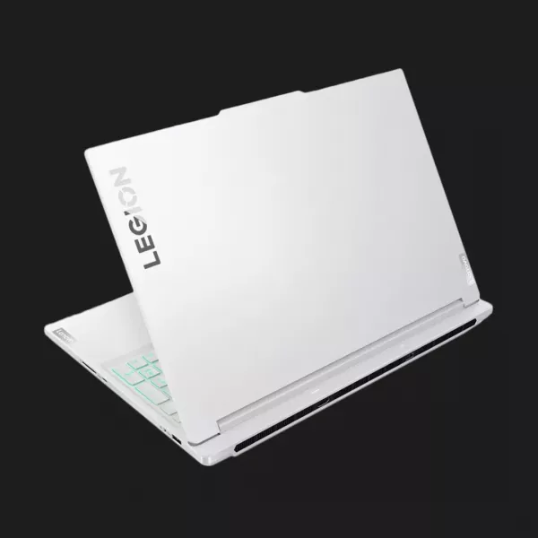Ноутбук Lenovo Legion 7 16IAX10 16,1" (Intel Core Ultra 9/32GB/1TB (SSD)/RTX 5070) (83KY0003US) (Standard)